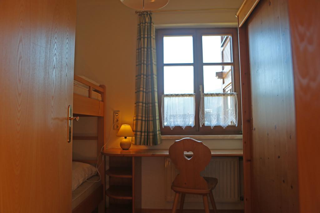 Haus Leopold Apartment Gosau Cameră foto