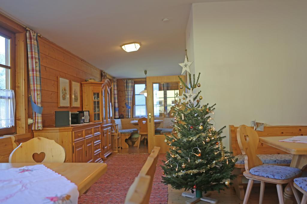 Haus Leopold Apartment Gosau Exterior foto